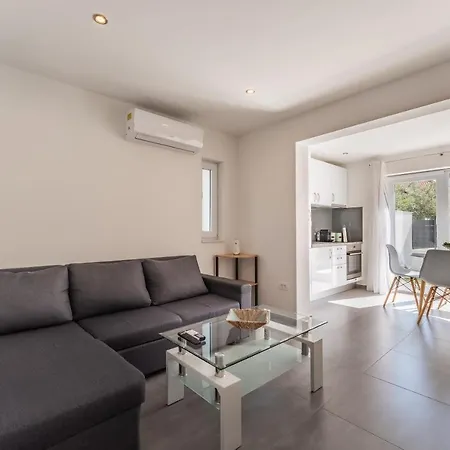 Bernie With A Pool Appartement *